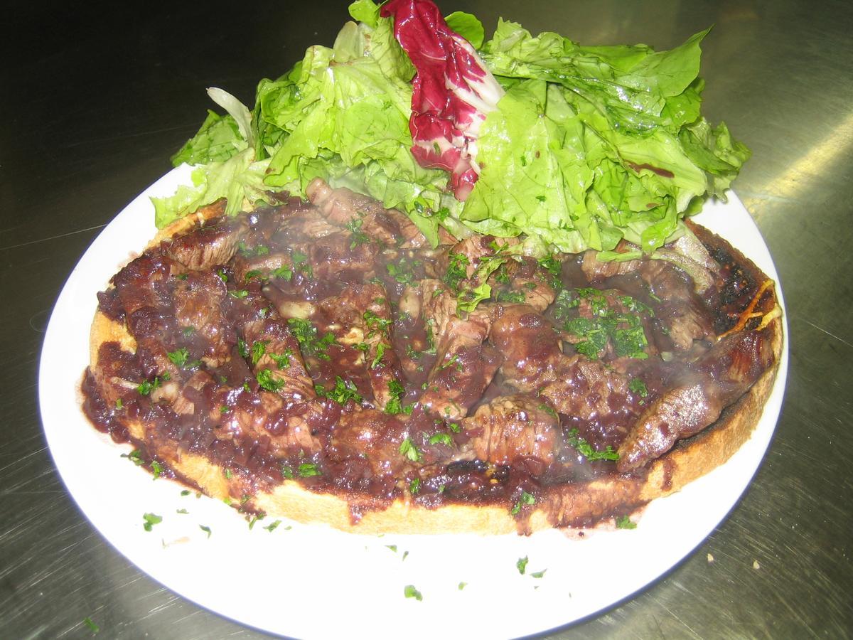 מלון Corbigny Logis De L'Europe Restaurant Le Cepage מראה חיצוני תמונה